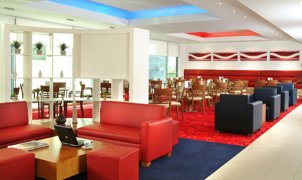 Ramada Encore Milton Keynes Zewnętrze zdjęcie